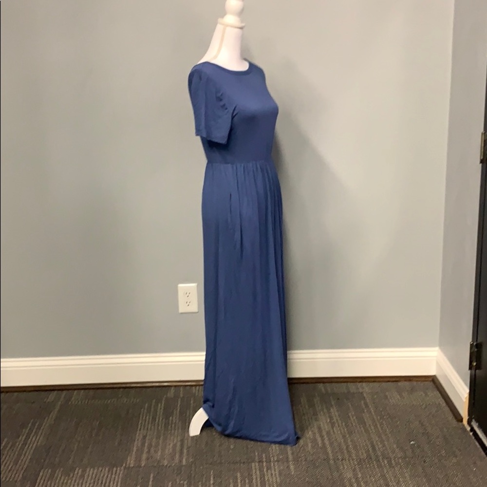 Dress - Picture 2 of 5